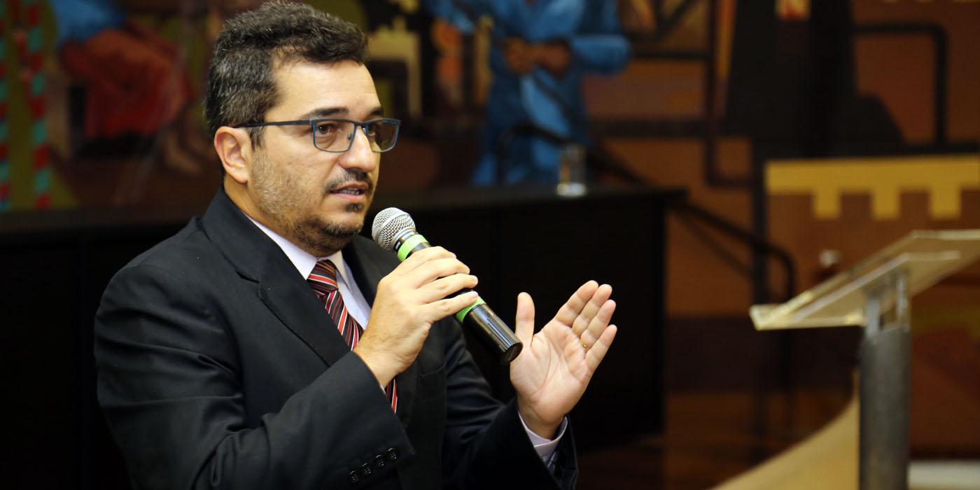 O presidente Cláudio Terrão (Foto: Fred La Rocca)